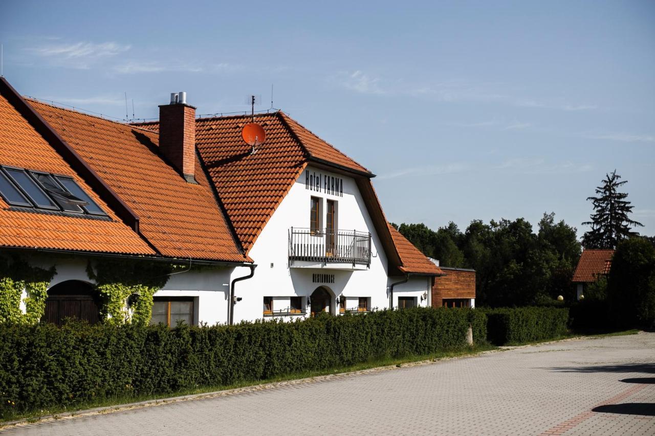 Hotel Farma Pelhřimov Eksteriør bilde